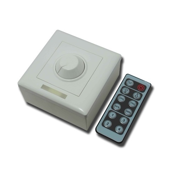 Infrared 12-Key Triac Dimmer DM012